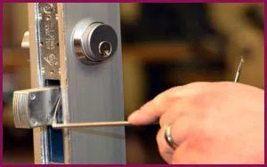 Burtonsville Locksmith Service Burtonsville, MD 301-810-4527 - 12-changing-locks