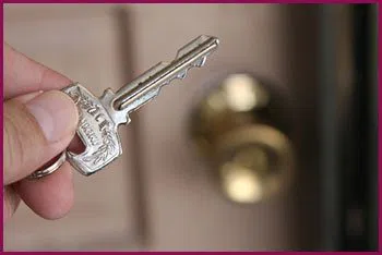 Burtonsville Locksmith Service Burtonsville, MD 301-810-4527 Burtonsville Locksmith Service Burtonsville, MD 301-810-4527 - 14-unlock-door