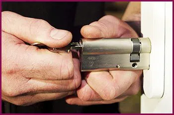 Burtonsville Locksmith Service Burtonsville, MD 301-810-4527 Burtonsville Locksmith Service Burtonsville, MD 301-810-4527 - 6-lock-locksmiths